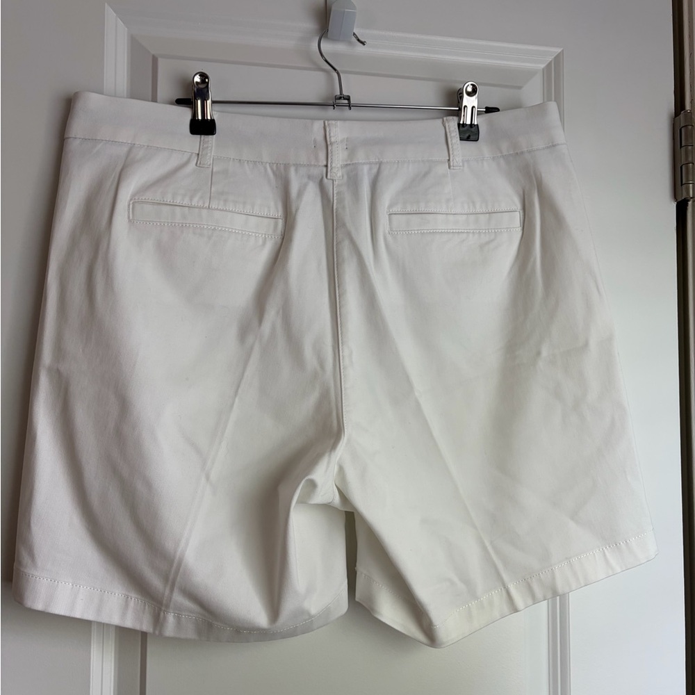 J. Crew White Cotton Shorts Size 14 EUC - Picture 3 of 6